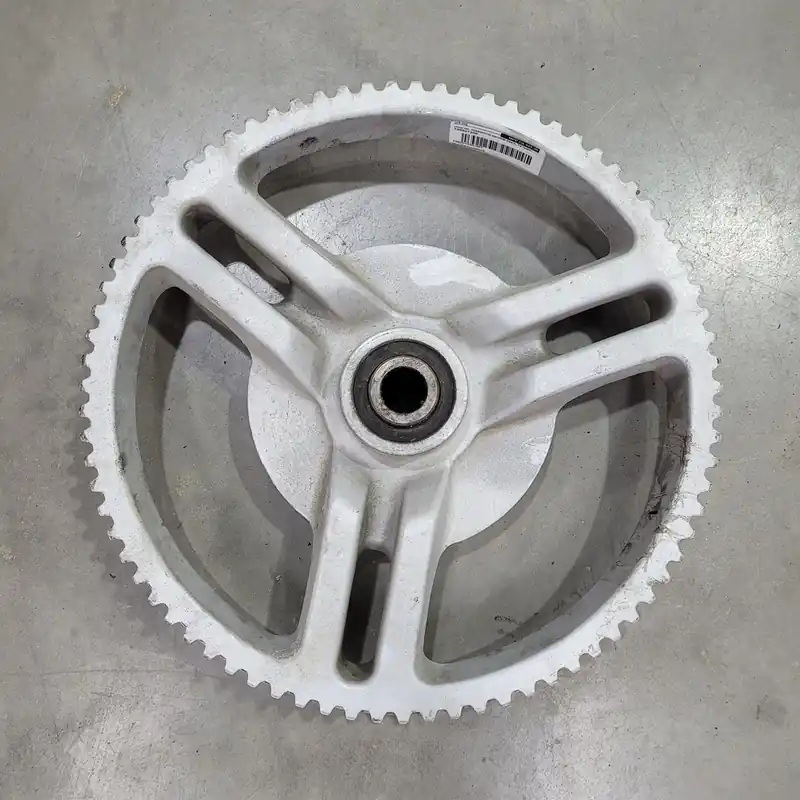 (new ref. 705502015) sproket ass'y, 79 teeth Produit De Marque